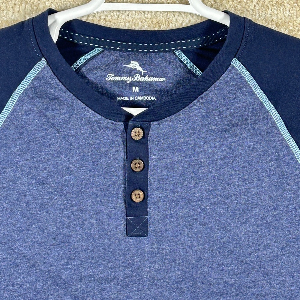 Tommy Bahama Mens Coastal Raglan Henley Shirt Blue Medium Contrast Stitch